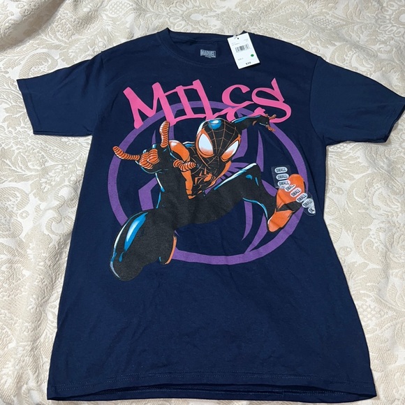 Marvel Spider-Man. T-shirt short sleeve this shirt is unisex - Picture 2 of 4